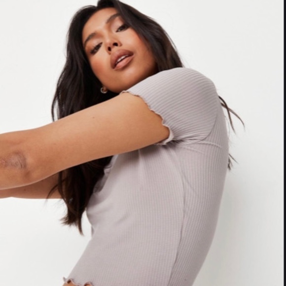 Missguided - Petite Gray crew-neck Crop Top - Picture 4 of 10